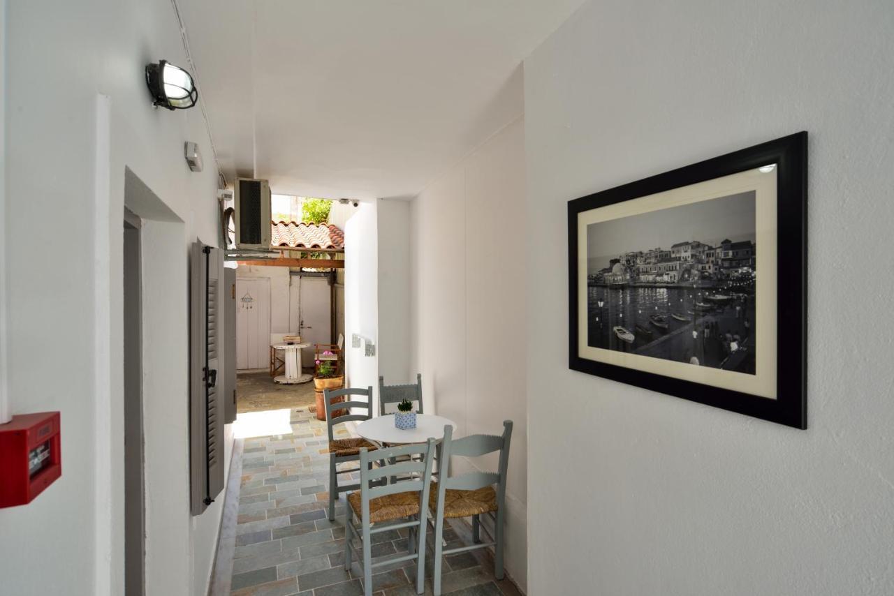 Urban Studios Manos Chania  Luaran gambar