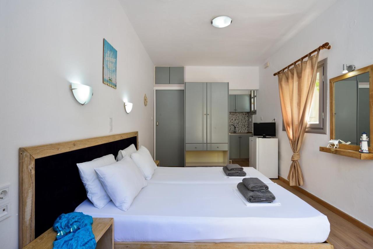 Urban Studios Manos Chania  Luaran gambar