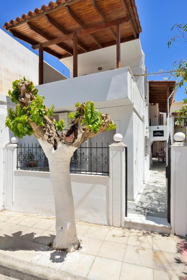 Urban Studios Manos Chania  Luaran gambar