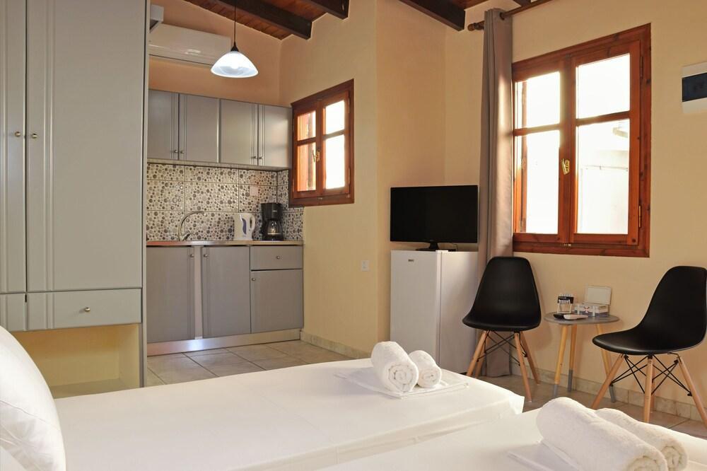 Urban Studios Manos Chania  Luaran gambar